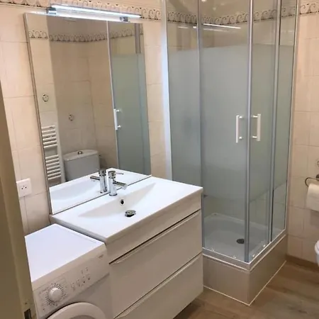 Apartment Quiet For 2 Near Palais Des Papes